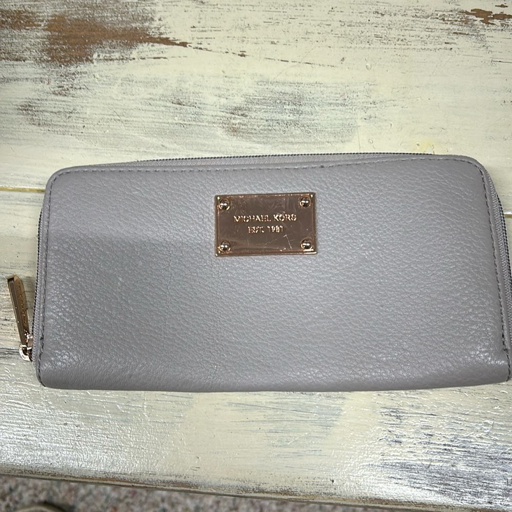 Michael Kors wallet